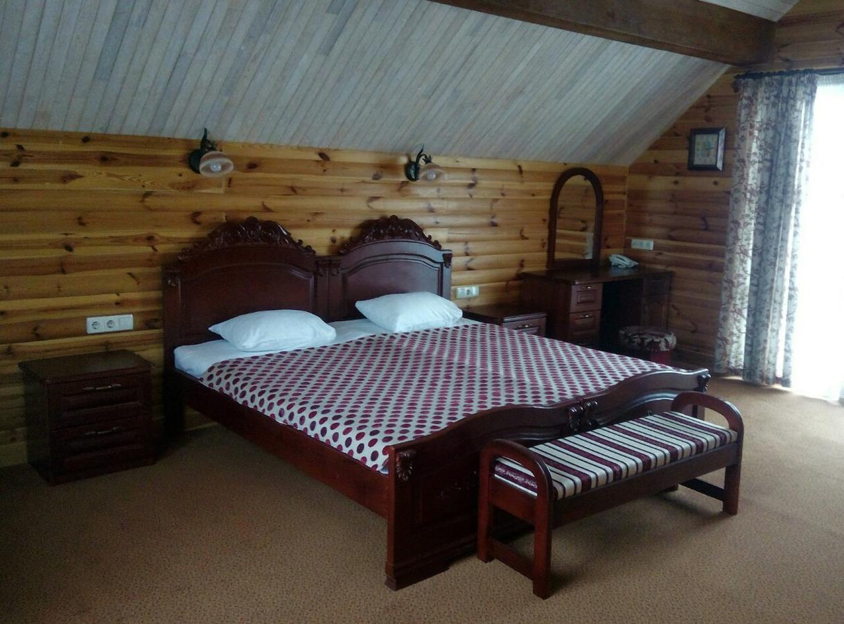 Chervona Kalina Hotel Kijev Kültér fotó