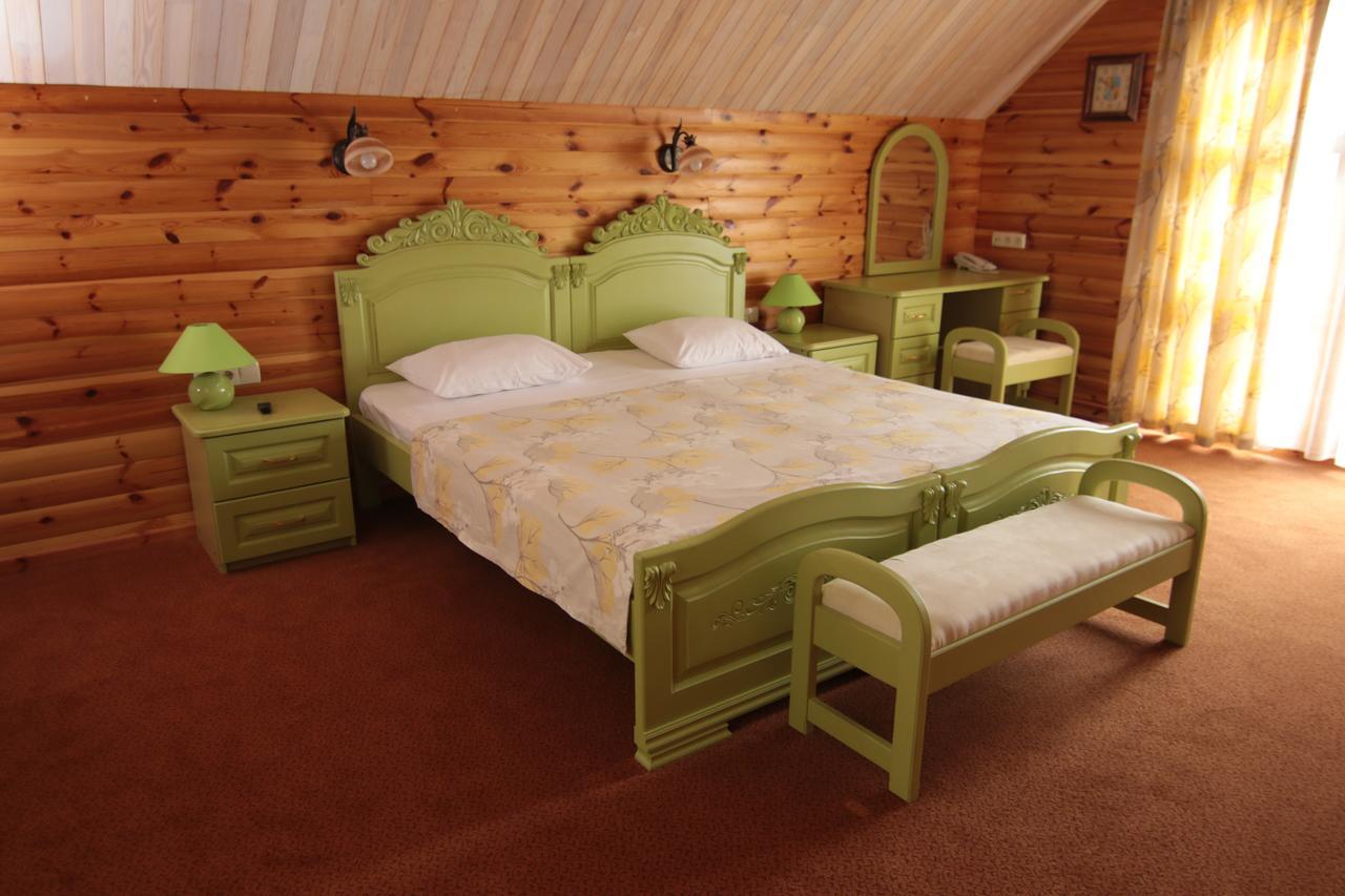 Chervona Kalina Hotel Kijev Kültér fotó